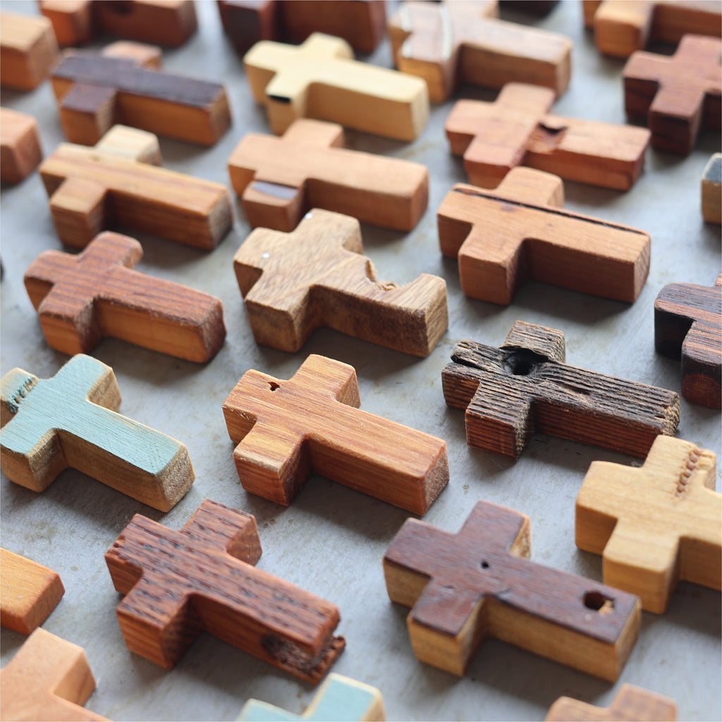 Rugged Pocket Crosses