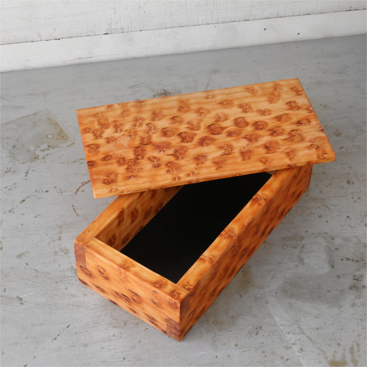 Custom Keepsake Boxes