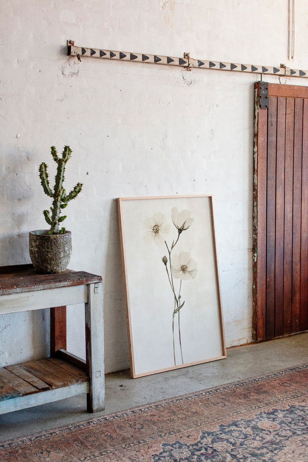 Whispering Blooms: Ivory Serenity