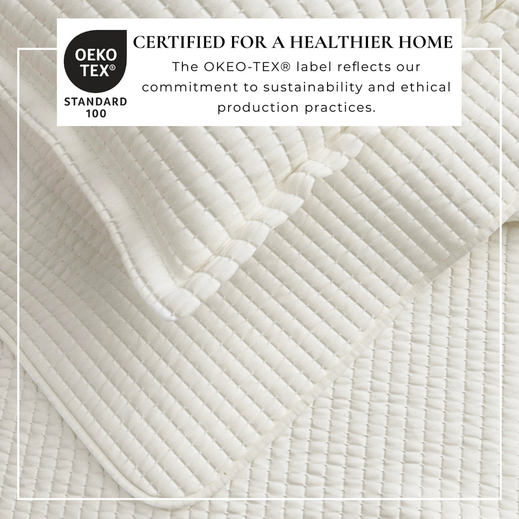 Solid Quilt - Alicia Collection