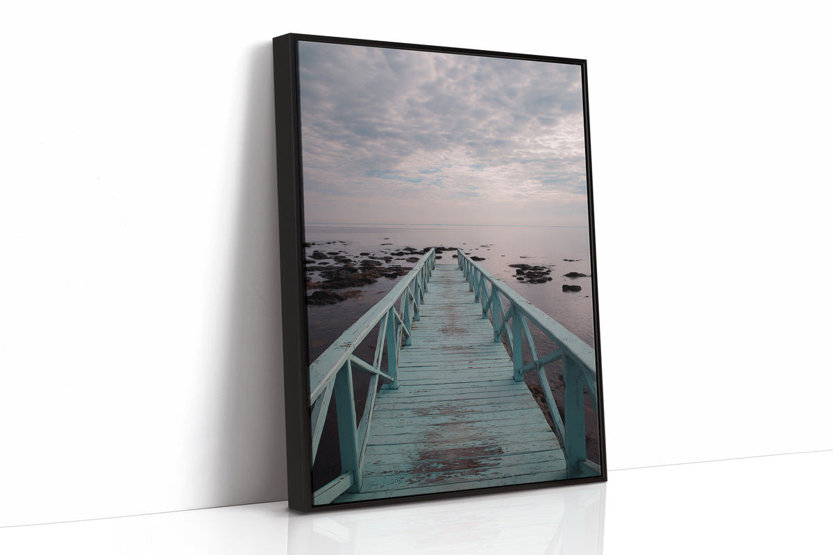 Pathway to Quiet Horizons